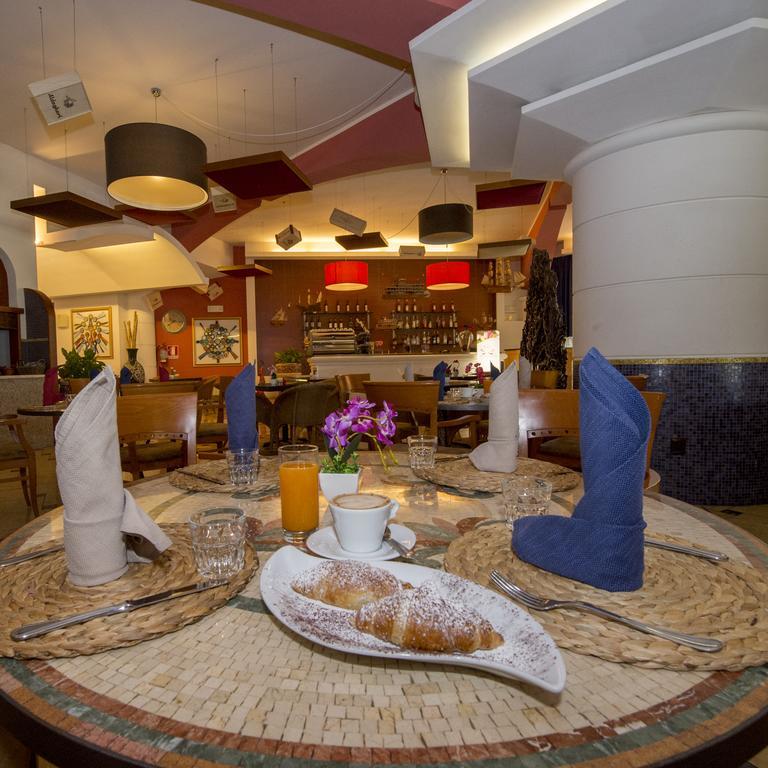 Hotel Antares Sport Beauty & Wellness Villafranca di Verona Esterno foto