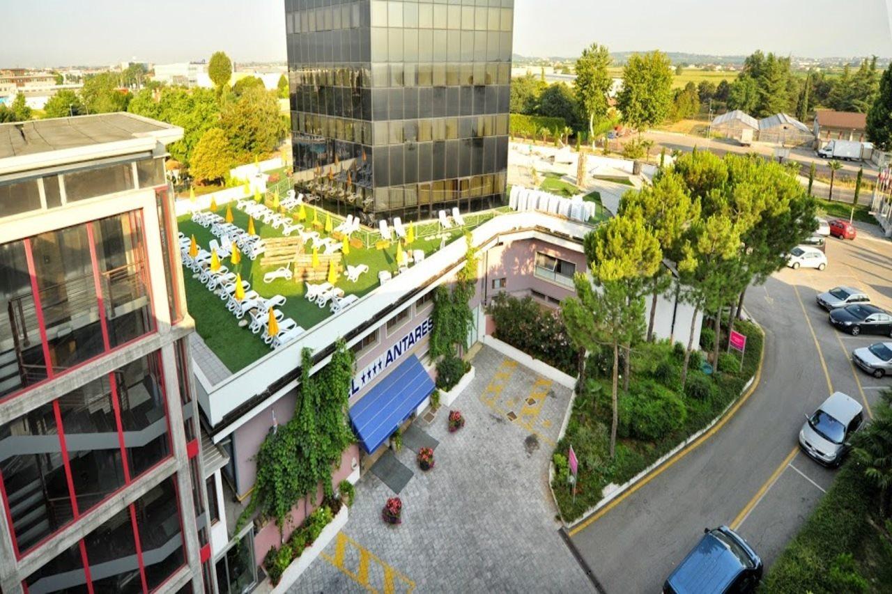 Hotel Antares Sport Beauty & Wellness Villafranca di Verona Esterno foto