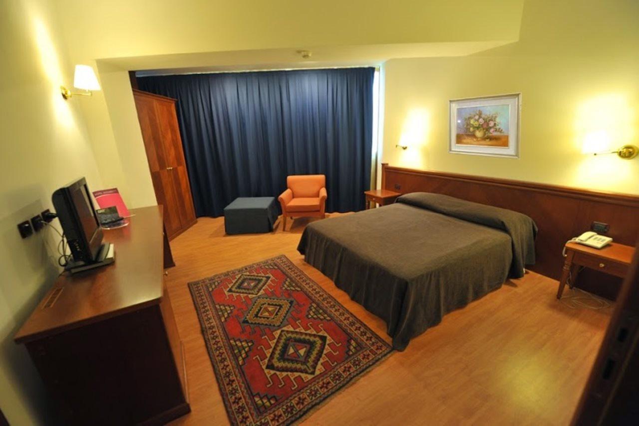Hotel Antares Sport Beauty & Wellness Villafranca di Verona Esterno foto